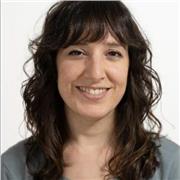 Profesora técnica superior en fotografía artística que está en continua formación imparte clases online de fotografía y edición.